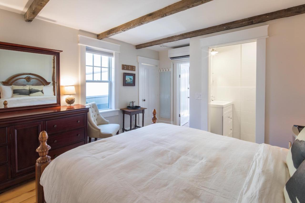 Bed and Breakfast The Clarendon House Provincetown Exterior foto